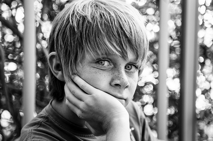 Kat uit de boom kijken, Jong Assertief